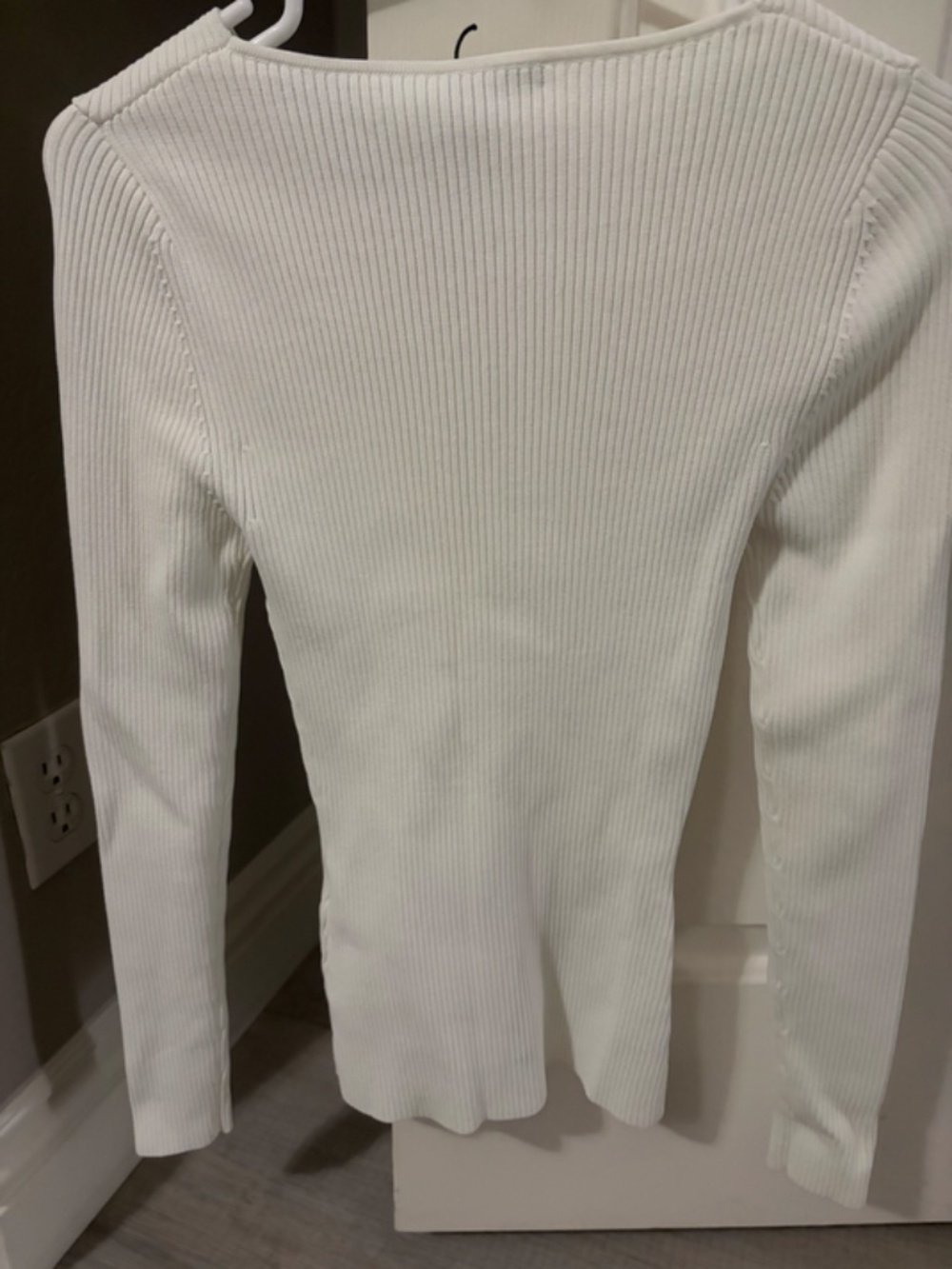 Reiss sweater like new size XS - Picture 3 of 4